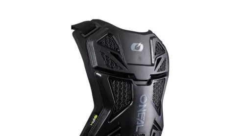 Oneal Split Lite mellvért IPX védelemmel