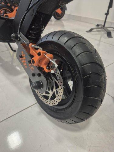 Használt Kukirin g4