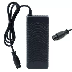 48 V töltő (kimenet 54,6 V) 2A csatlakozó S16 GX16