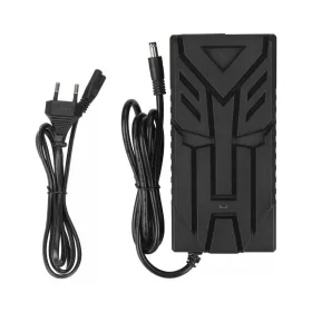 42V~58.8V 3A töltő DC2.1 fejjel (EU plug CE FCC )