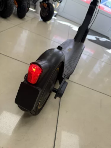 Használt Segway G30