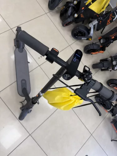 Használt Xiaomi Essential 